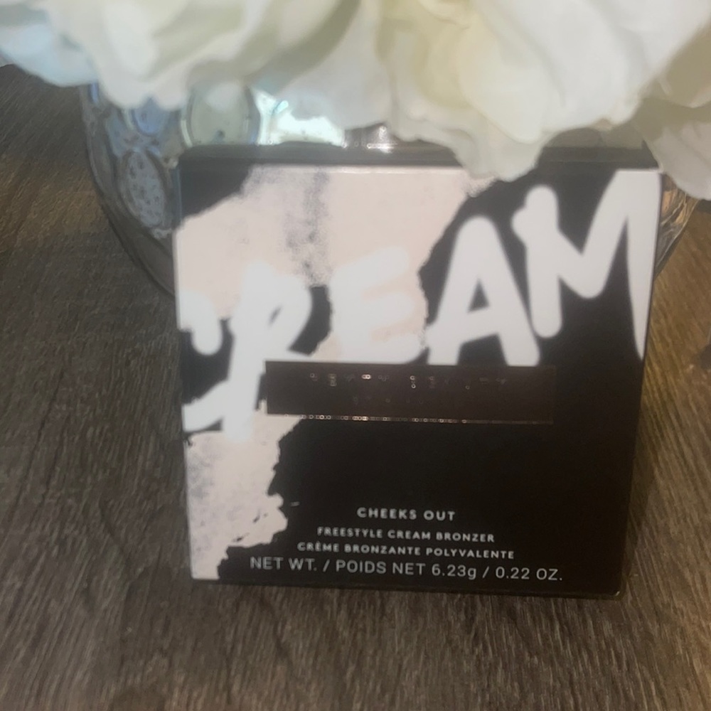 Fenty cream bronzer